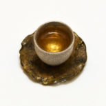 綺麗な茶器に注がれた東方美人茶 サムネイル画像