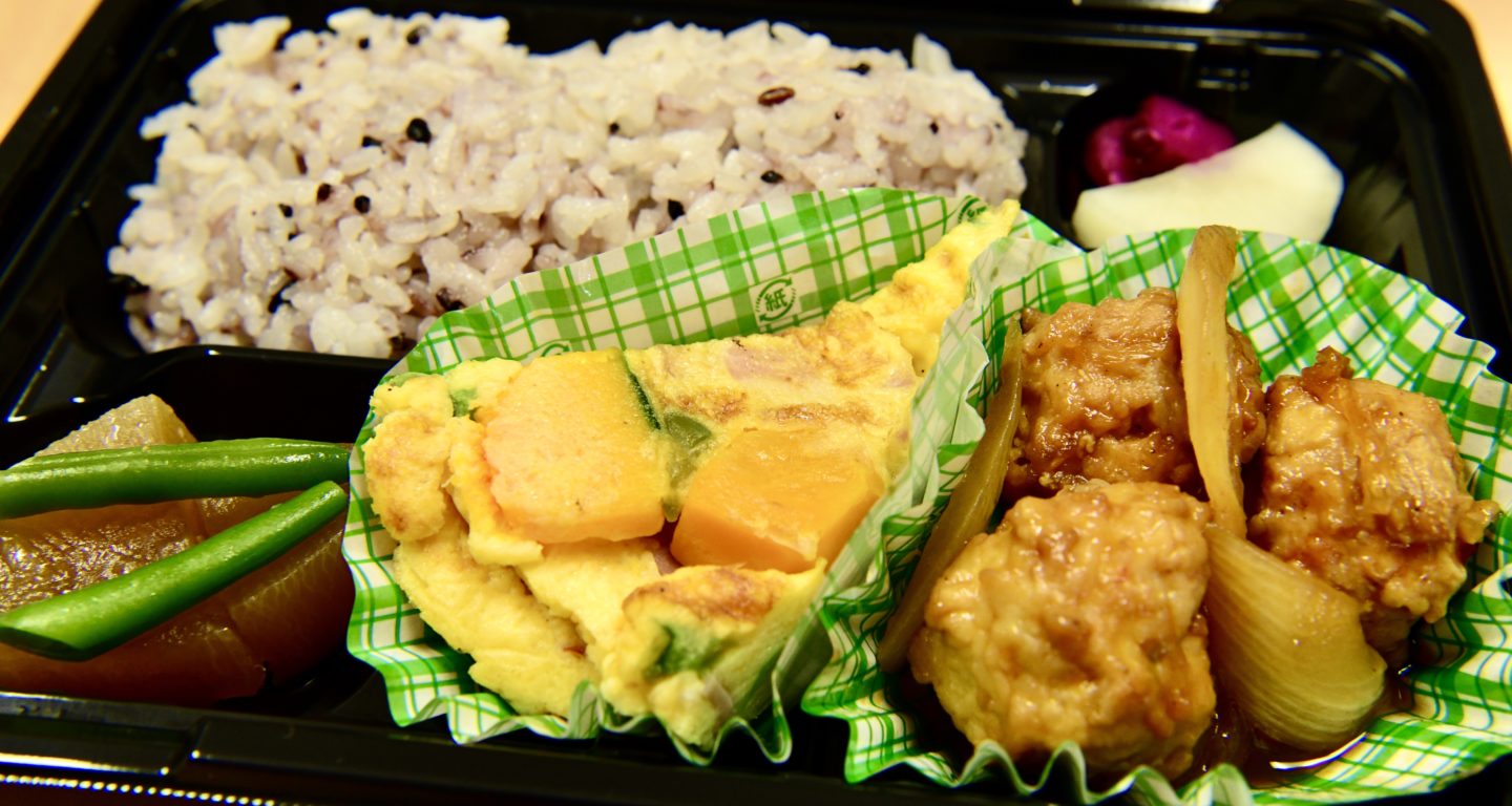 無天弁当 エビ団子の甘酢かけ